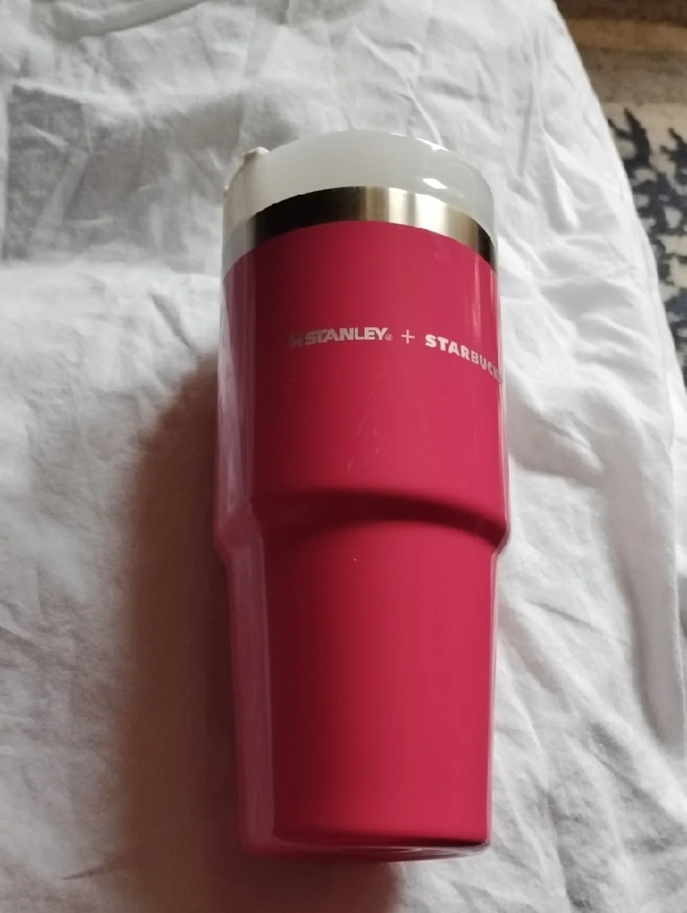 Stanley*Starbucks Pink Insulated Bottle Lid - Picture 1 of 6